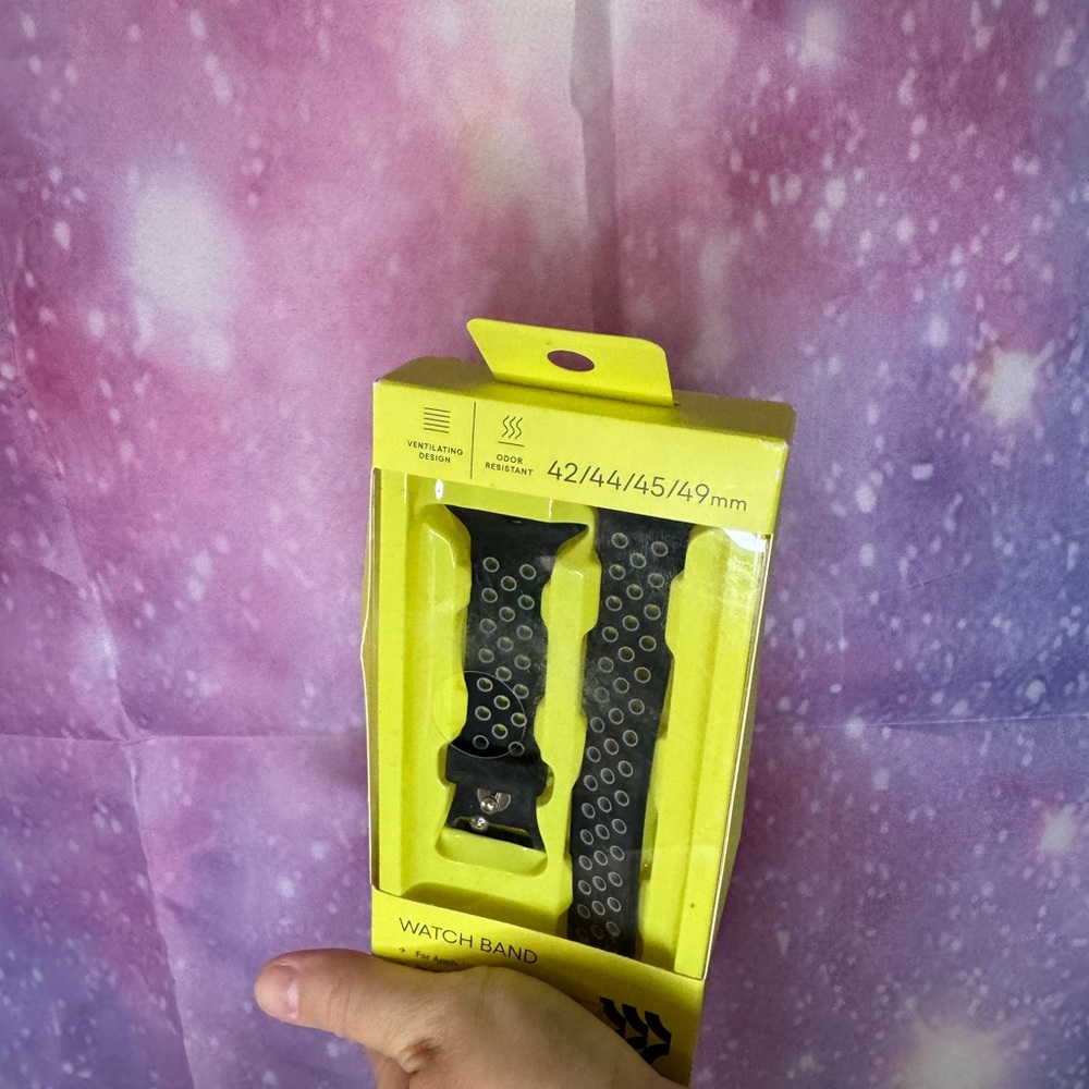 New all in motion watch band 🛍